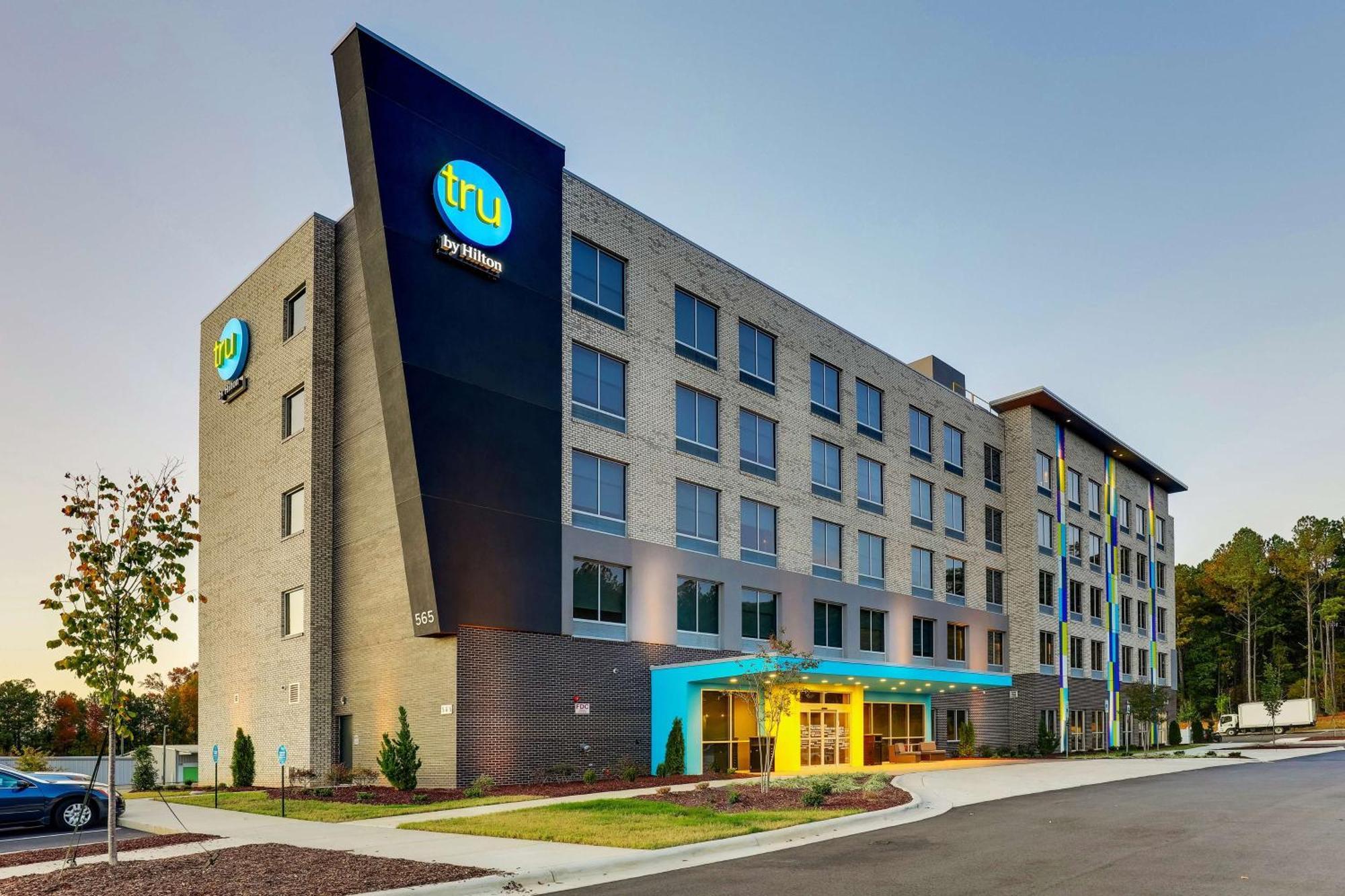 Tru By Hilton Raleigh Garner Hotel Exterior photo