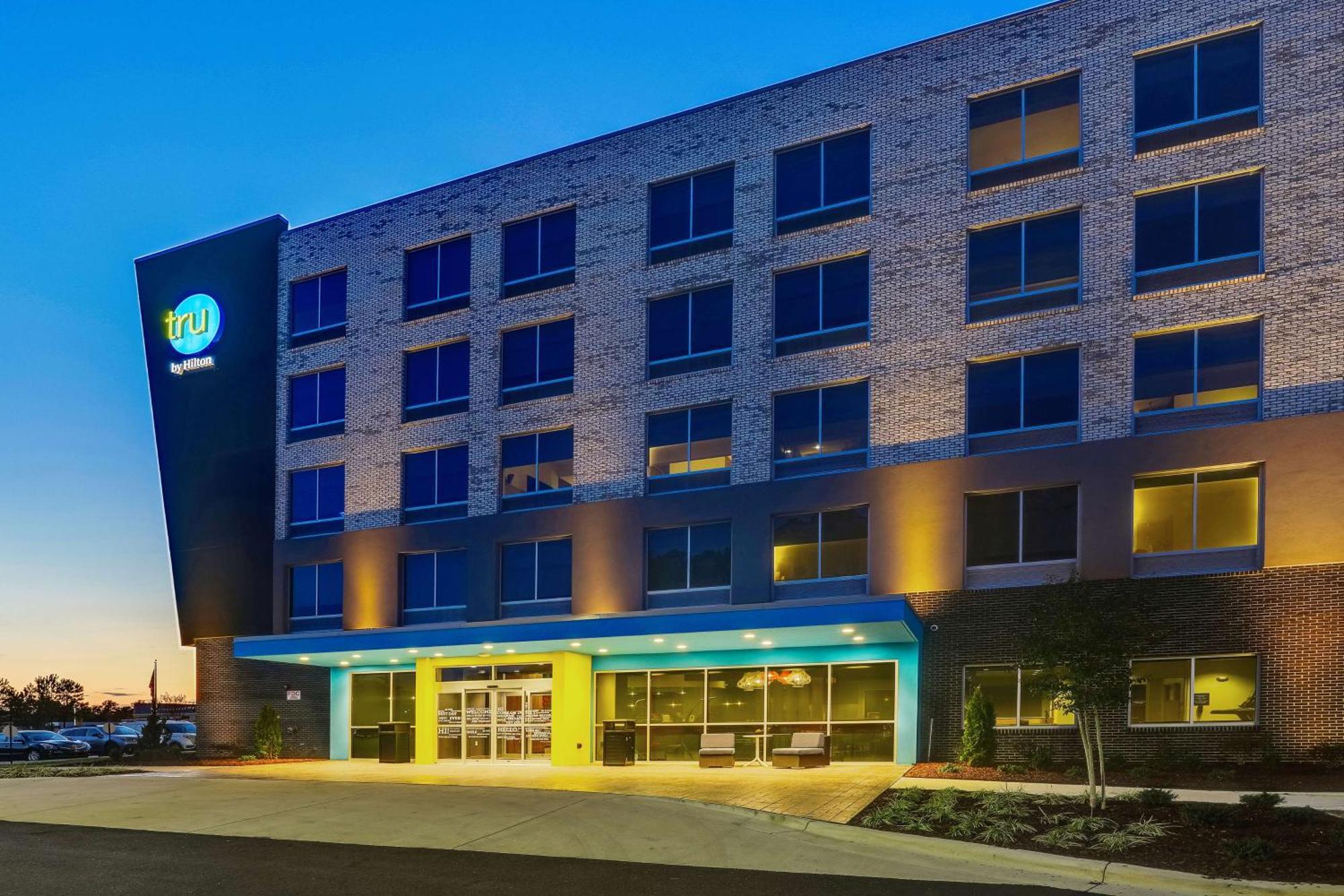 Tru By Hilton Raleigh Garner Hotel Exterior photo